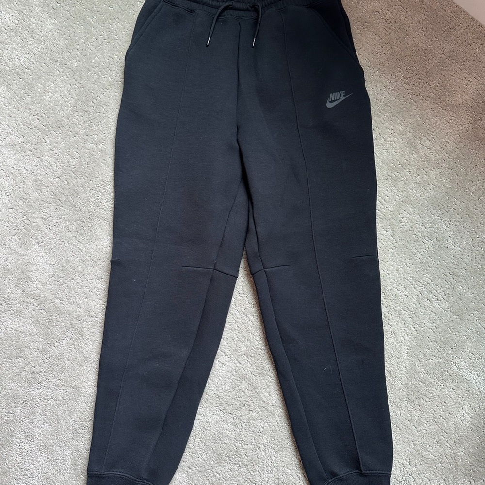 Nike Black Kids Fleece Joggers with Logo